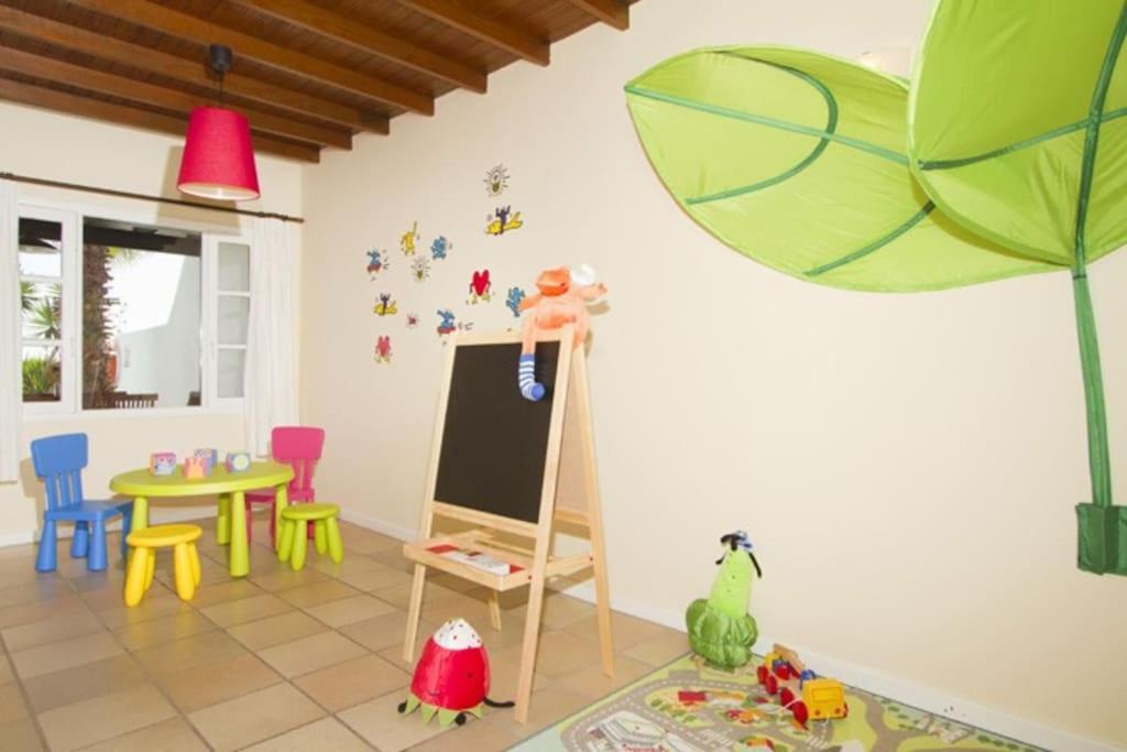 Апартаменти Miguel, 3 Bed With Private Pool Пуерто-дель-Кармен Екстер'єр фото